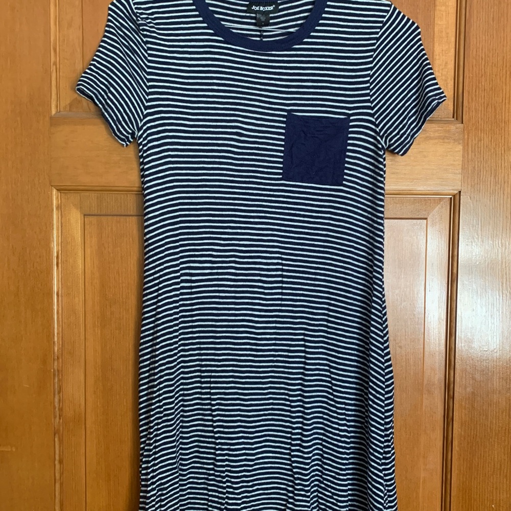 Blue dress with pocket